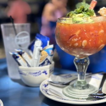 La Gloria signature dishes Cóctel a La Campechana
Ceviche Verde
Ceviche Veracruzano